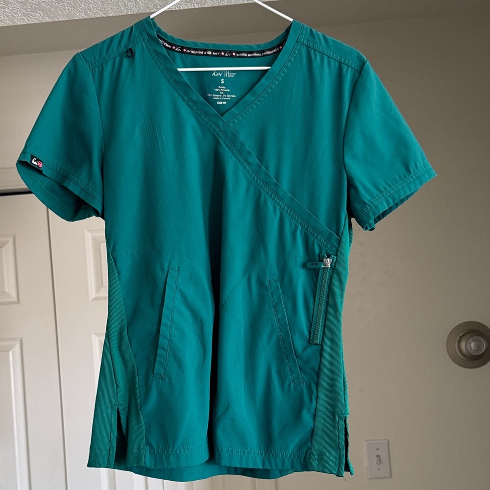 Koi Lite Women's Short Sleeve V-Neck Scrub Top in Teal